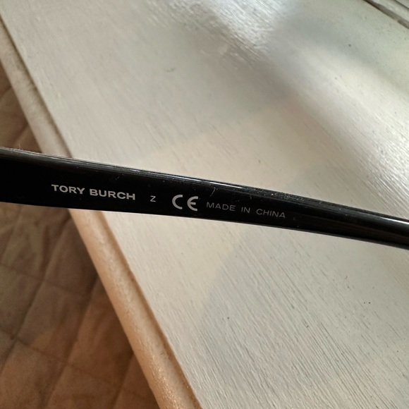 Tory Burch Sunglasses (Black) - Picture 6 of 6